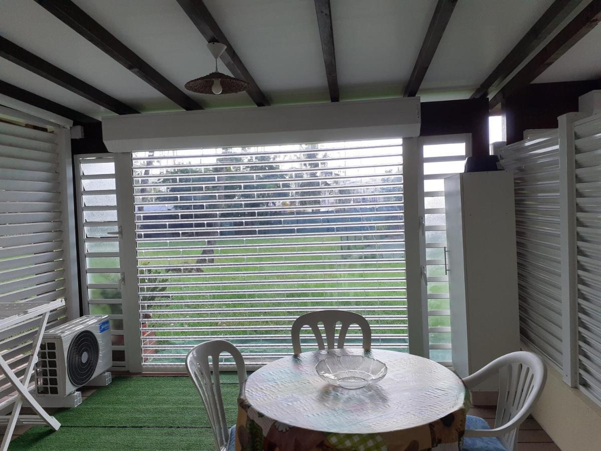 Residence Hoteliere Le Carayou 레트루아질레 외부 사진